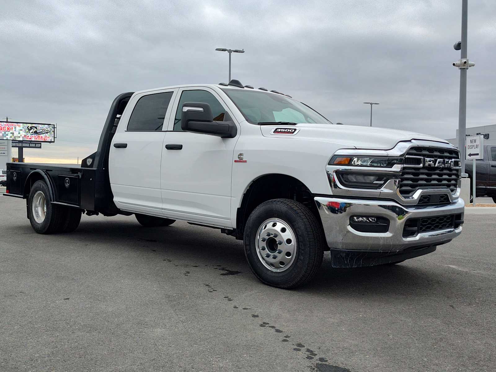 2026 RAM Ram 3500 Chassis Cab Tradesman's photo