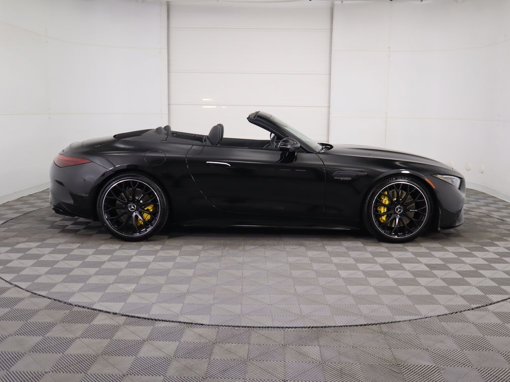 2022 Mercedes Benz SL AMG 63 photo 4