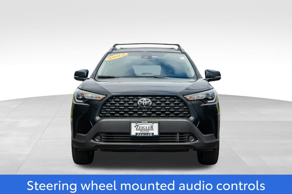 Used 2022 Toyota Corolla Cross LE with VIN 7MUCAABG0NV032886 for sale in Kansas City