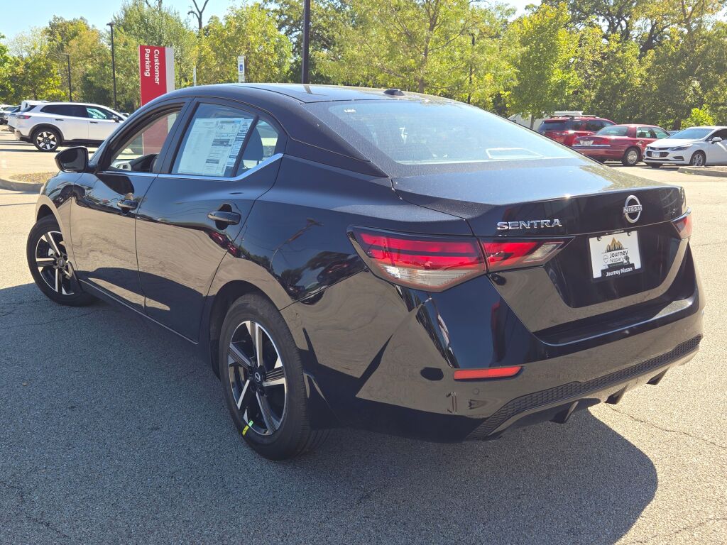 2025 Nissan Sentra SV photo 10