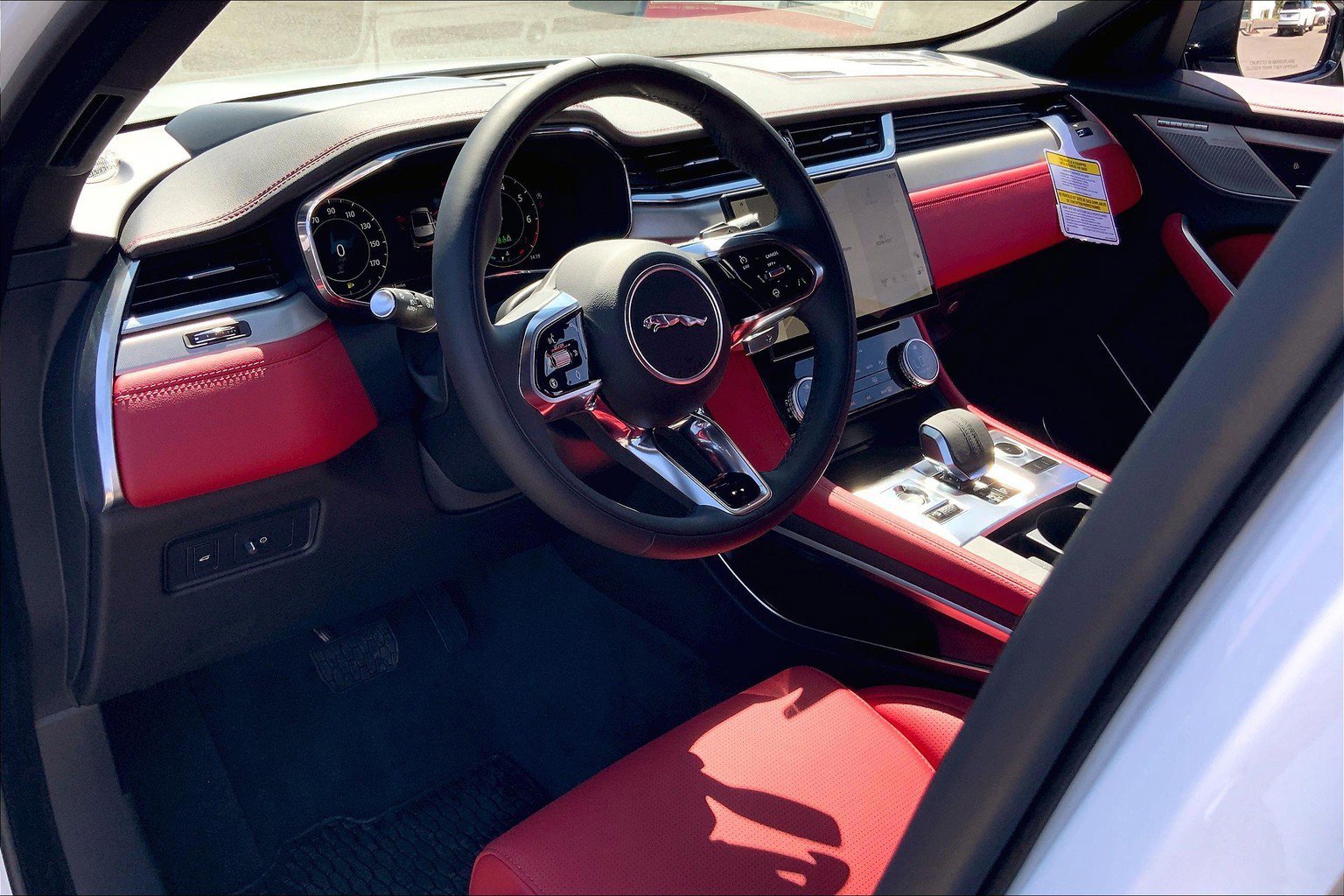 2026 Jaguar F-PACE P250 R-Dynamic S photo 8