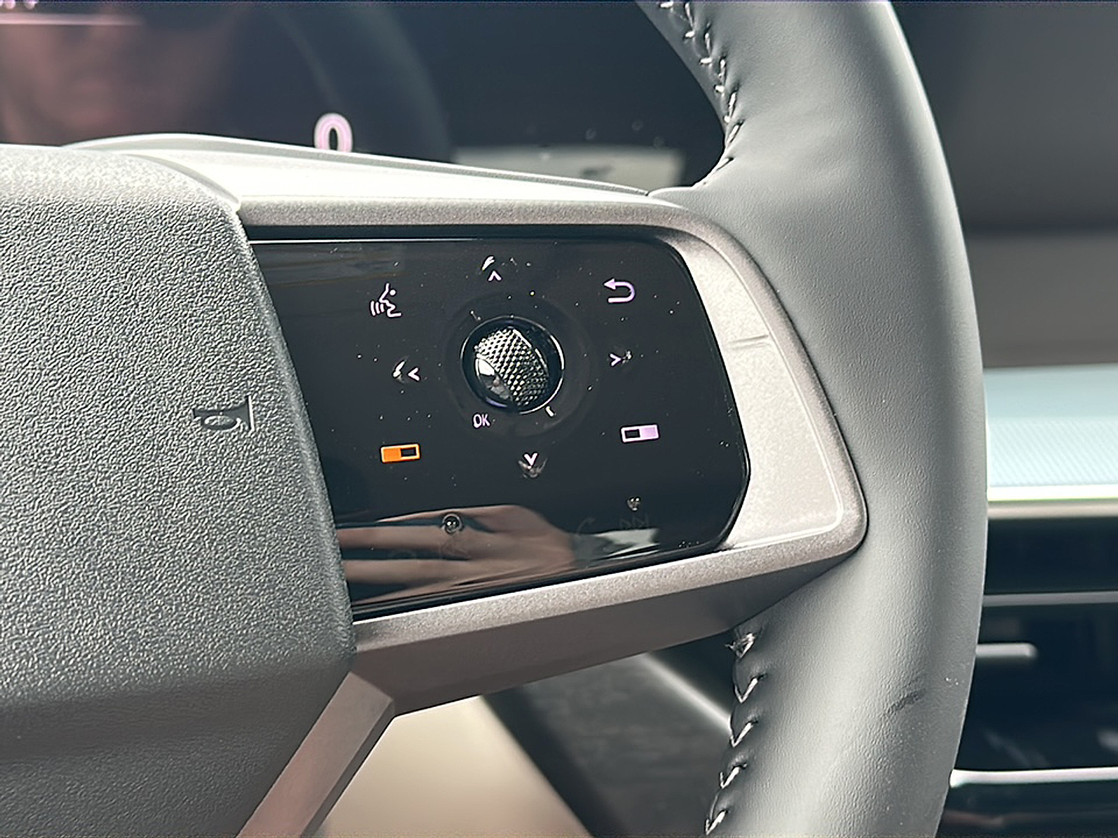 2025 Nissan Murano SL photo 11