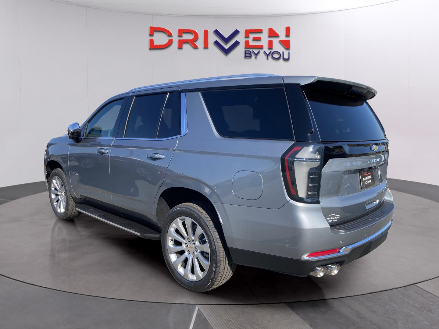 2026 Chevrolet Tahoe Premier photo 2