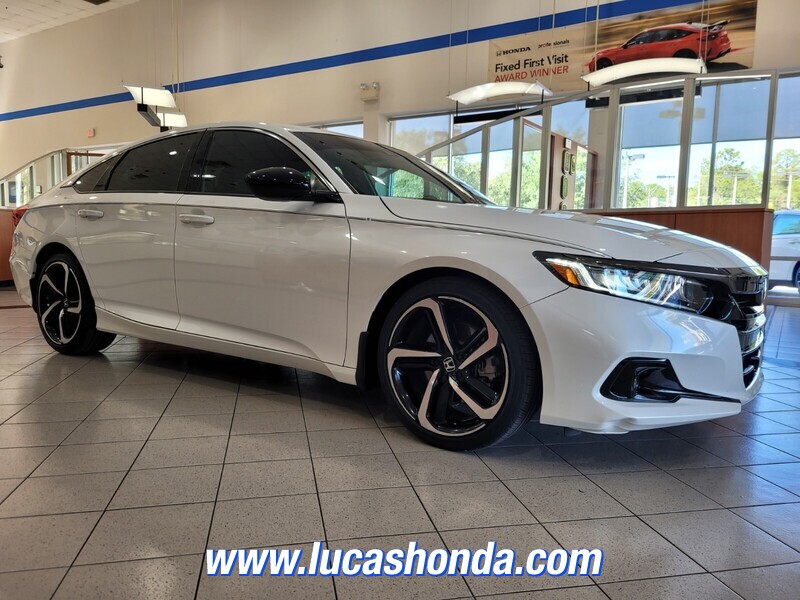 2021 Honda Accord Sport 1.5T photo 2