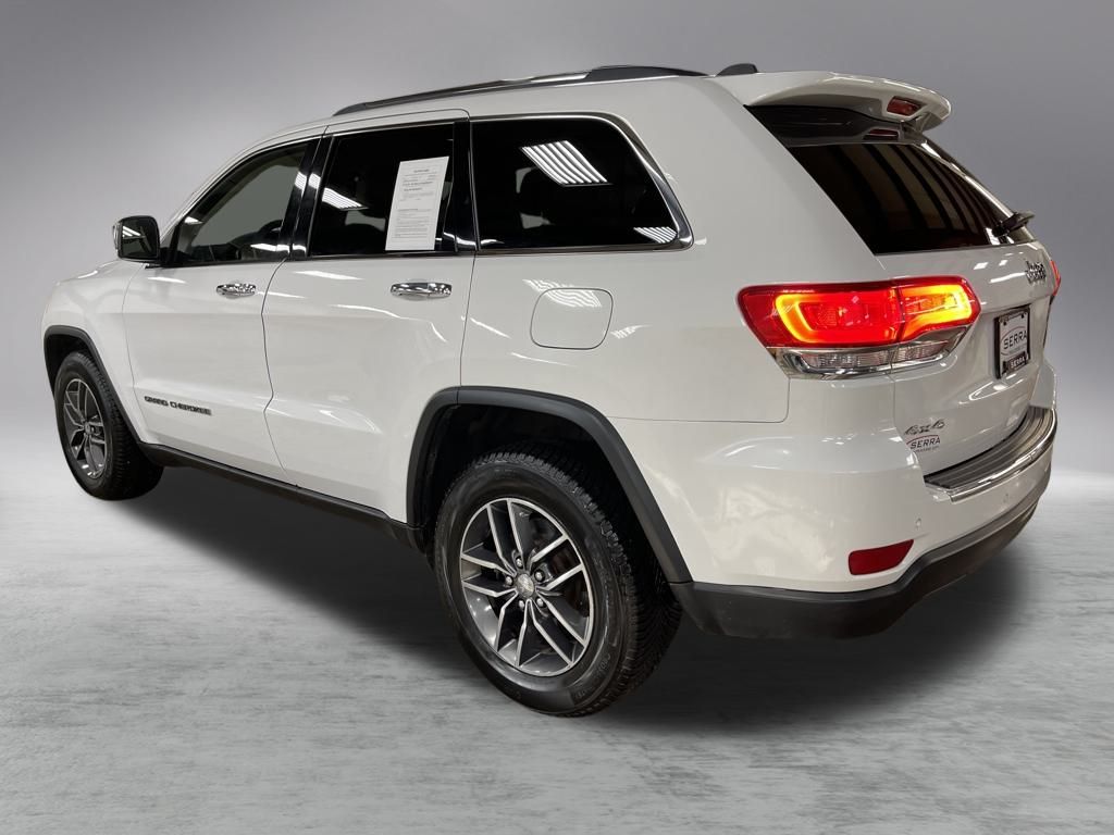 2017 Jeep Grand Cherokee Limited photo 3