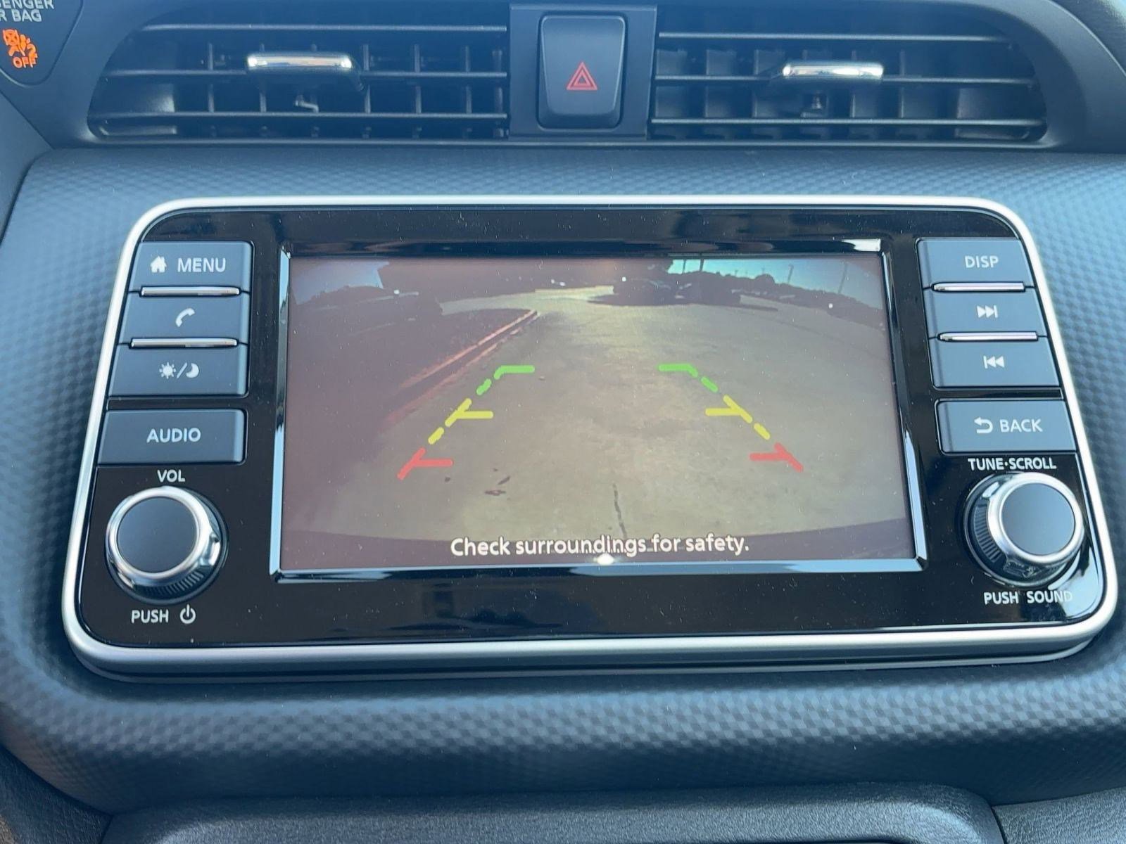 2025 Nissan Kicks Play S photo 21