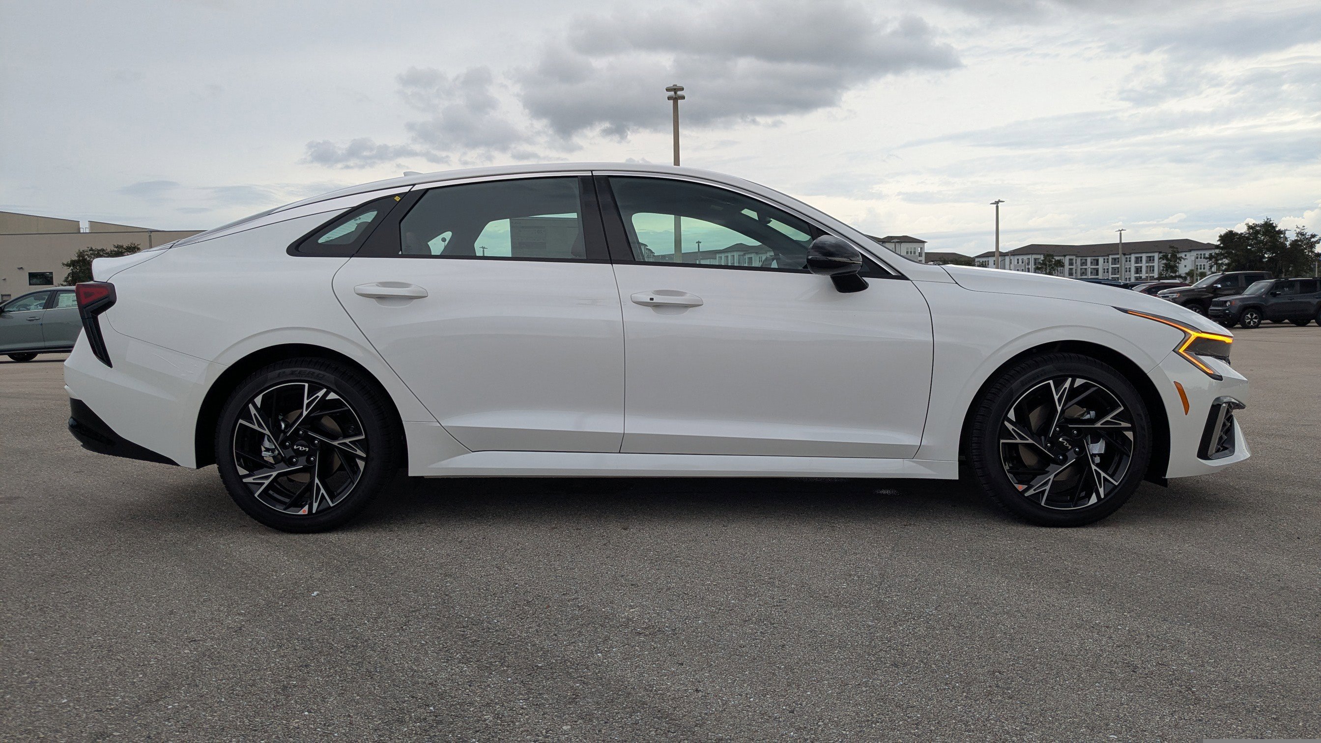2026 Kia K5 GT-Line photo 3