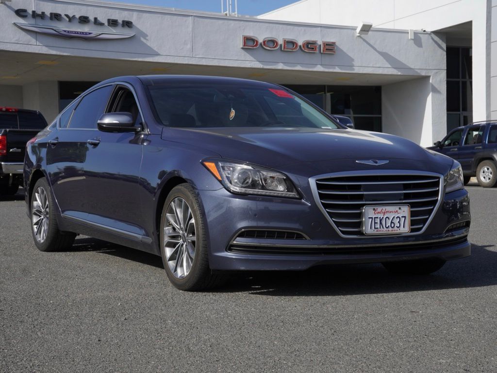 2015 Hyundai Genesis Base