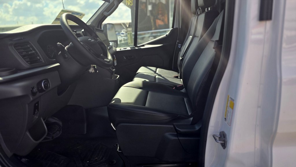 2024 Ford Transit photo 14
