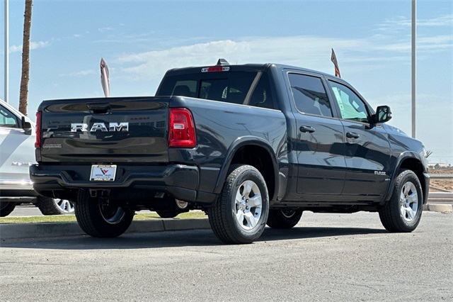 2025 Ram 1500 Big Horn Lone Star photo 3