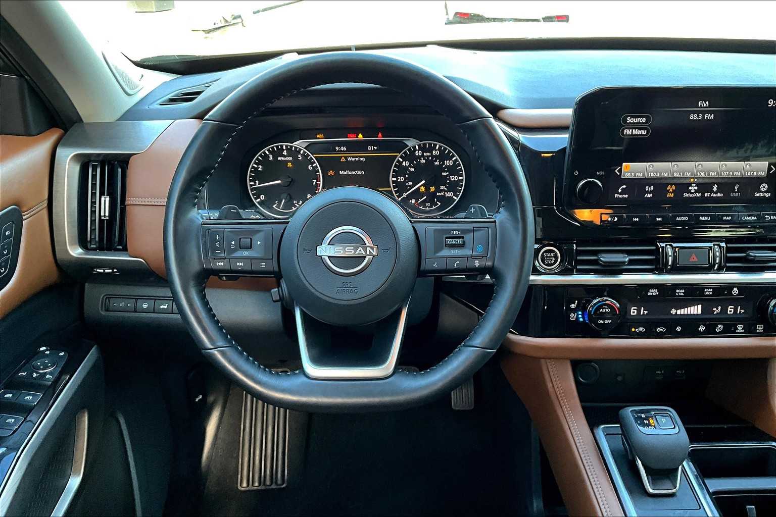 2022 Nissan Pathfinder Platinum photo 4