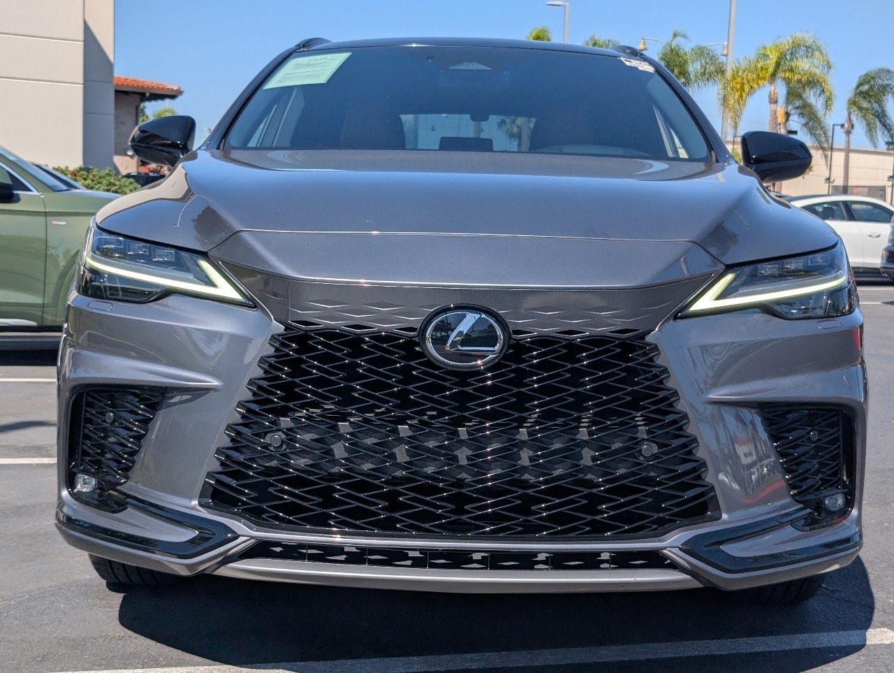 2023 Lexus RX 500h F SPORT Performance photo 3