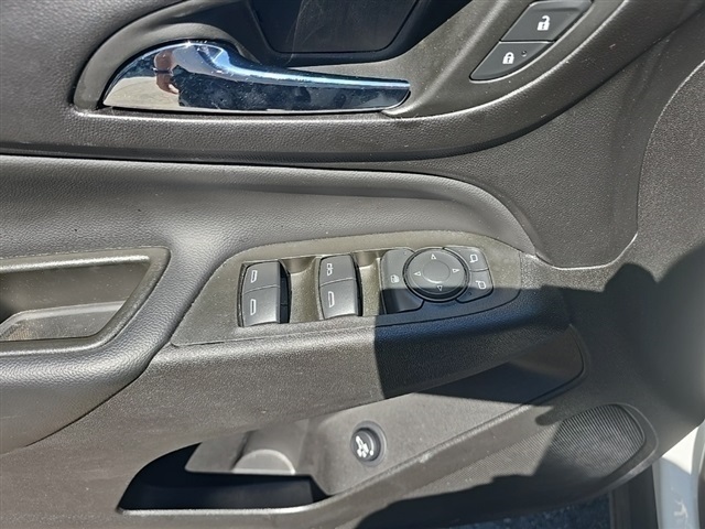 2024 Chevrolet Equinox LT photo 20