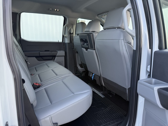 2026 Ford F-350 XL photo 3