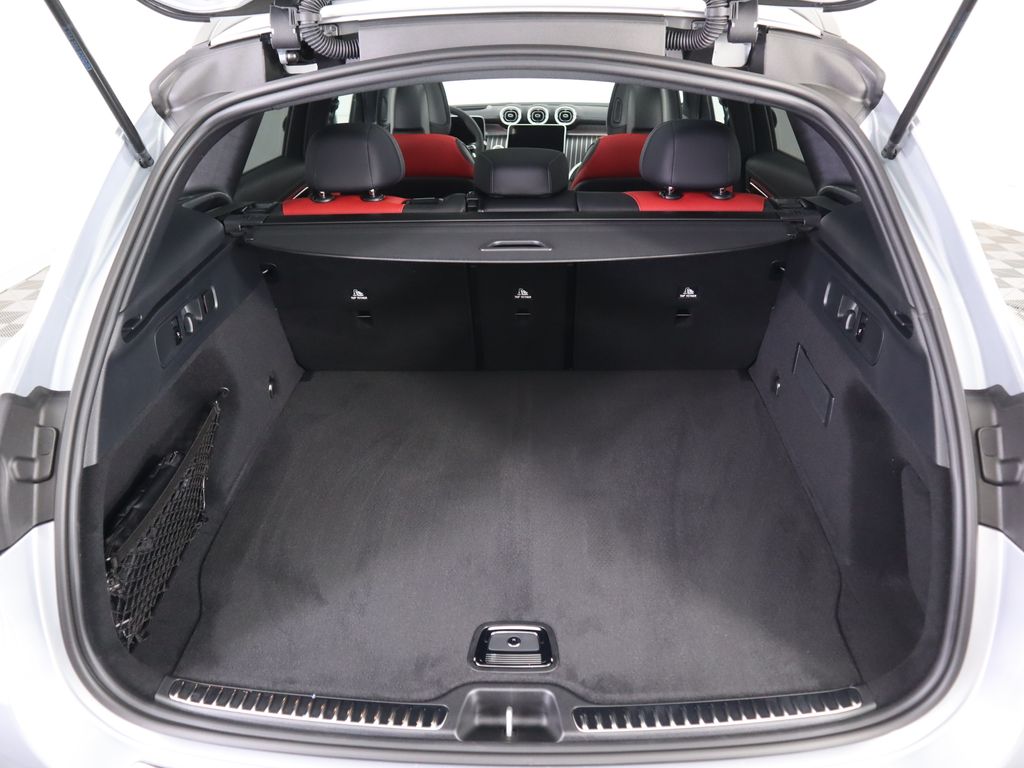 2026 Mercedes Benz GLC 300 photo 28