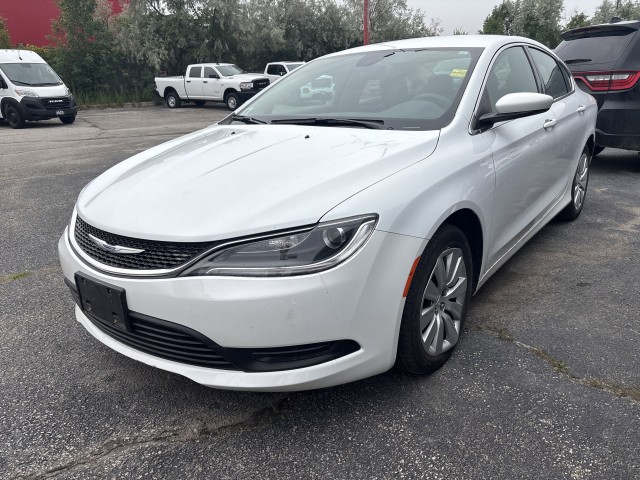 2015 Chrysler 200 LX