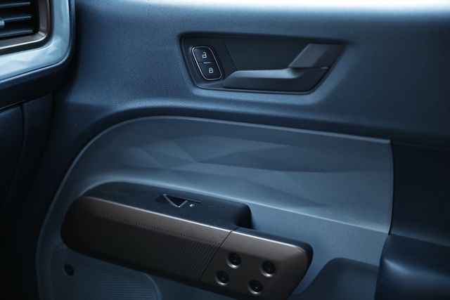 2022 Ford Maverick Lariat photo 36