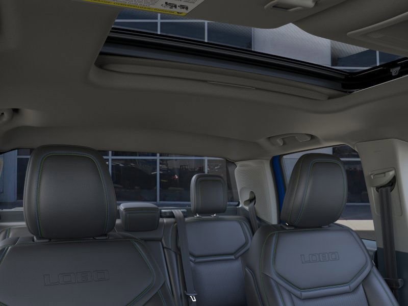 2025 Ford Maverick photo 35