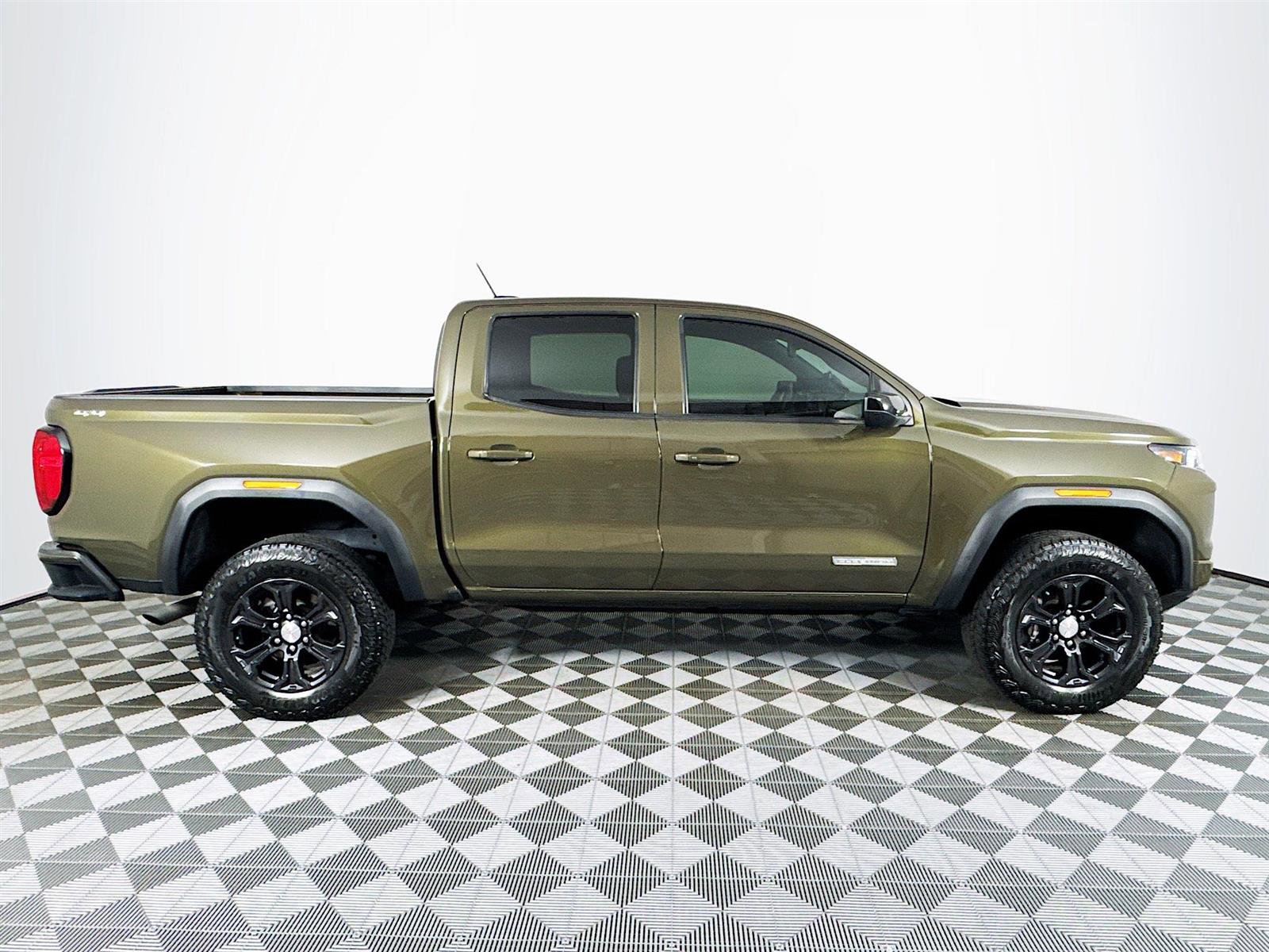 2023 Gmc Canyon Elevation photo 3