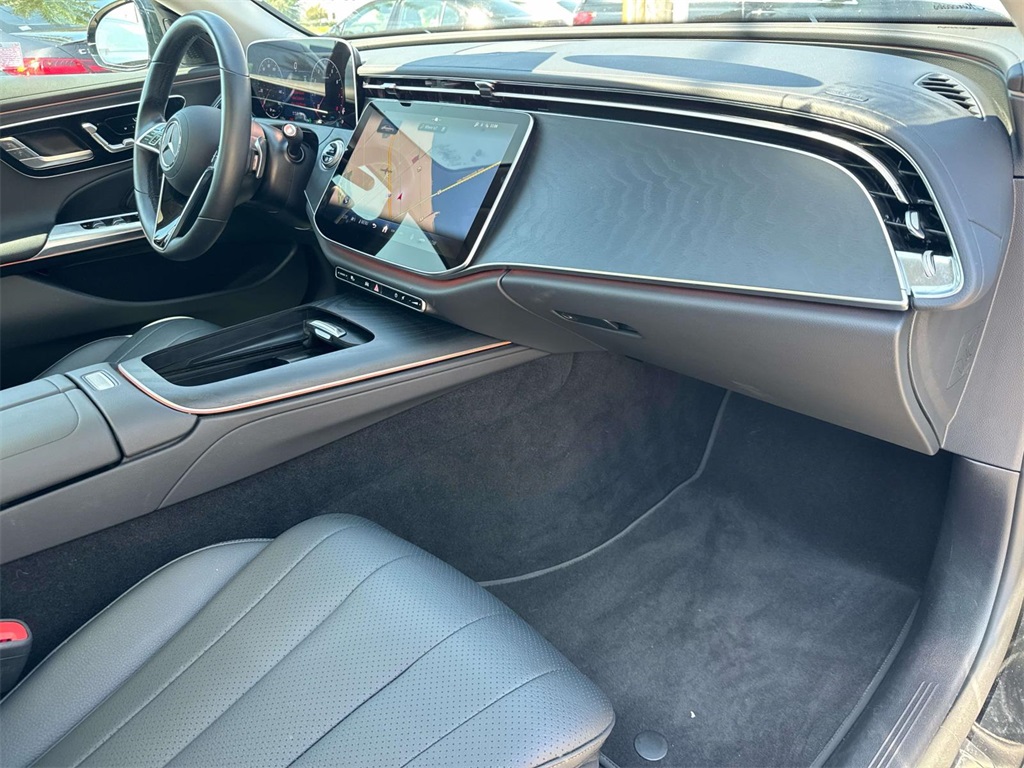 2025 Mercedes Benz E 350 photo 13