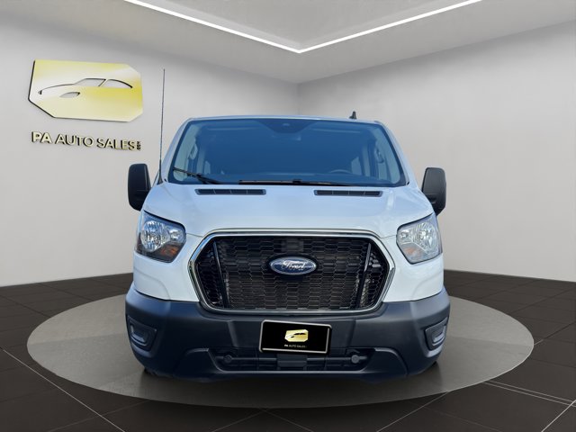 2022 Ford Transit Passenger XL photo 2