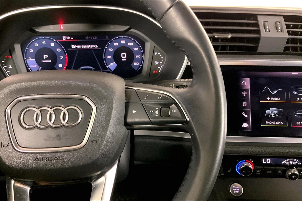 2020 Audi Q3 S line Premium photo 18