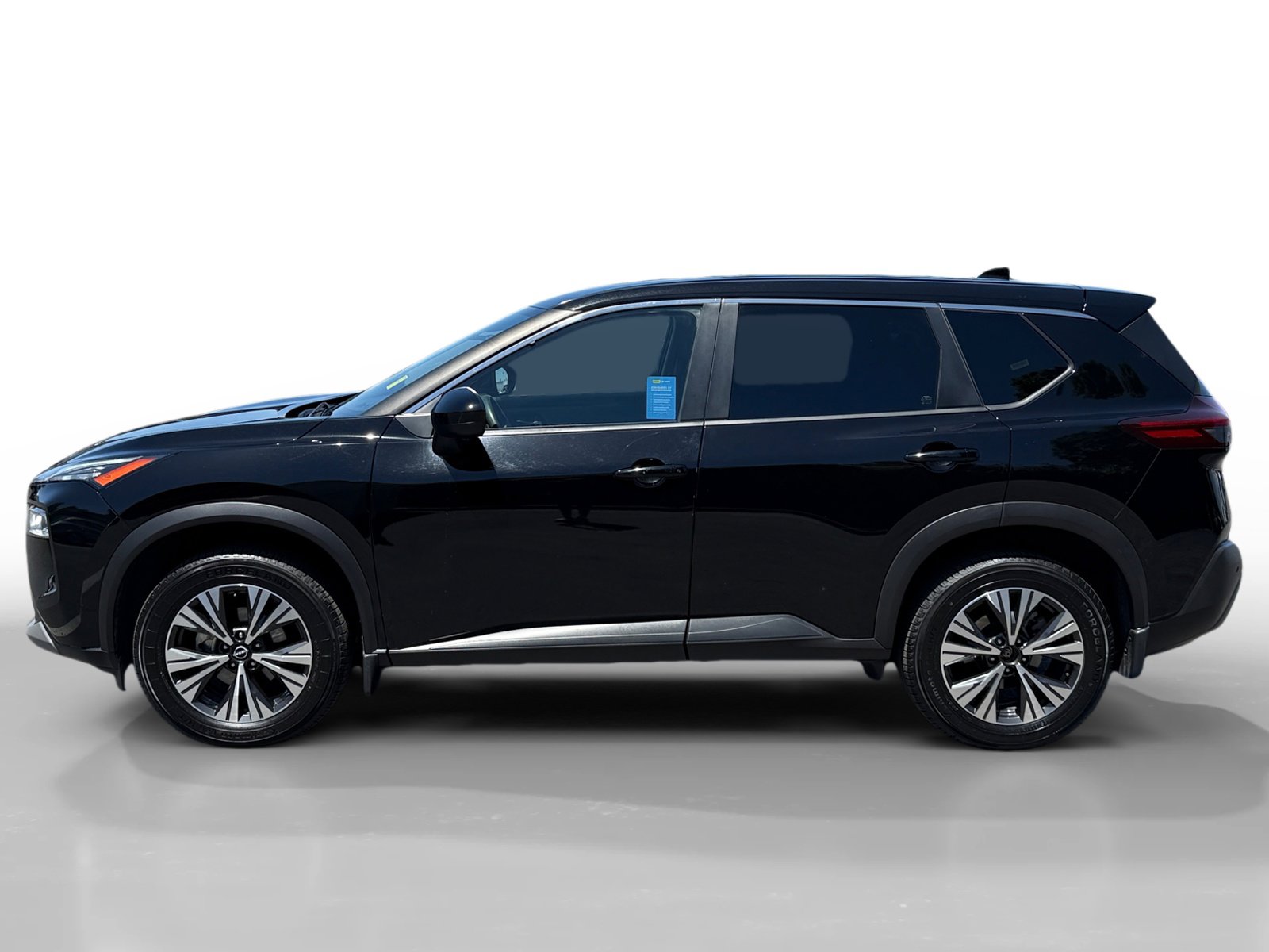2023 Nissan Rogue SV photo 2