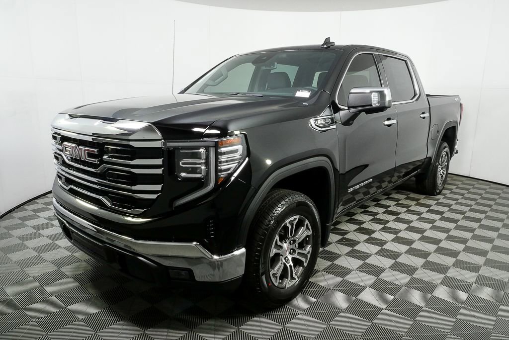 2026 GMC Sierra 1500 SLT's photo
