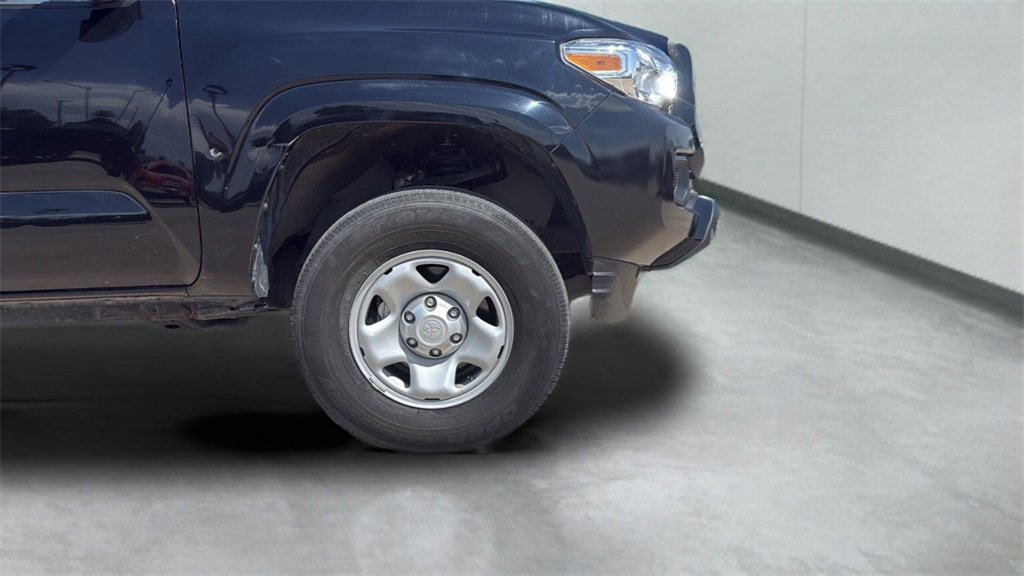 2022 Toyota Tacoma SR5 V6 4x4 photo 13