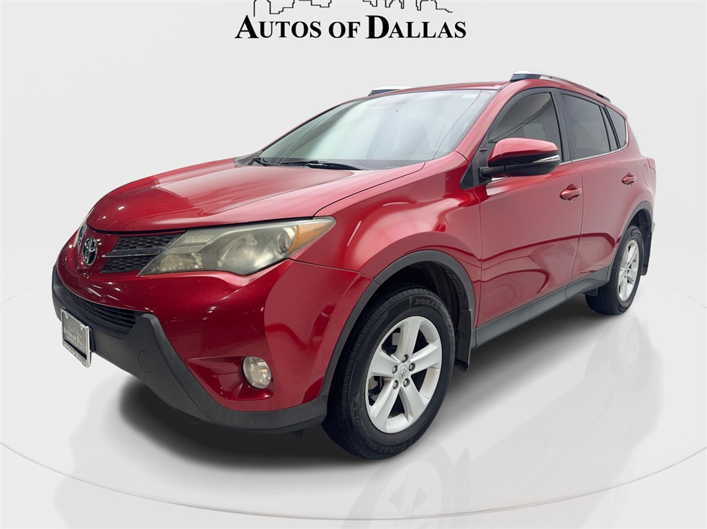 2013 Toyota RAV4 XLE photo 2