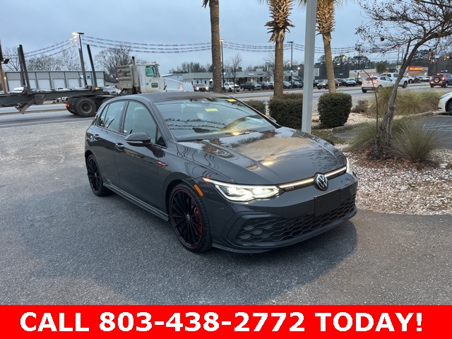 2023 Volkswagen Golf GTI 40TH Anniversary Edition's photo