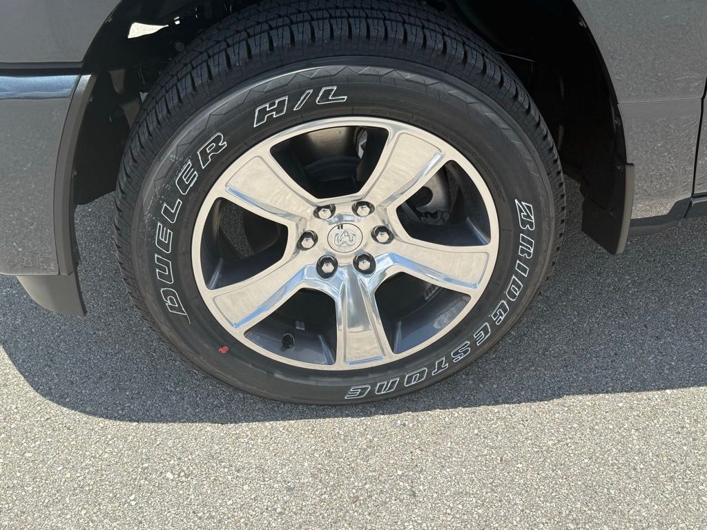 2025 Ram 1500 Tradesman photo 26