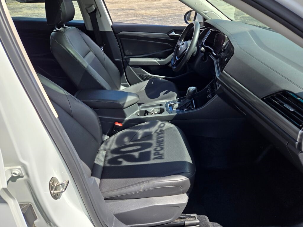 2020 Volkswagen Jetta 1.4T SEL photo 3