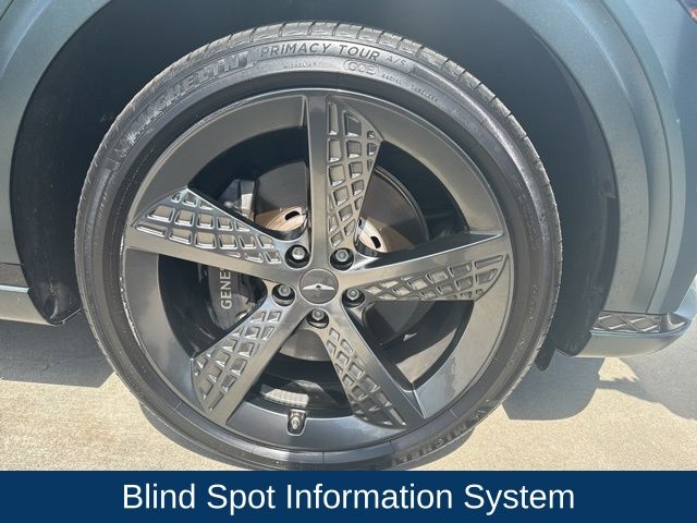 2024 Genesis GV70 2.5T Sport Prestige photo 8