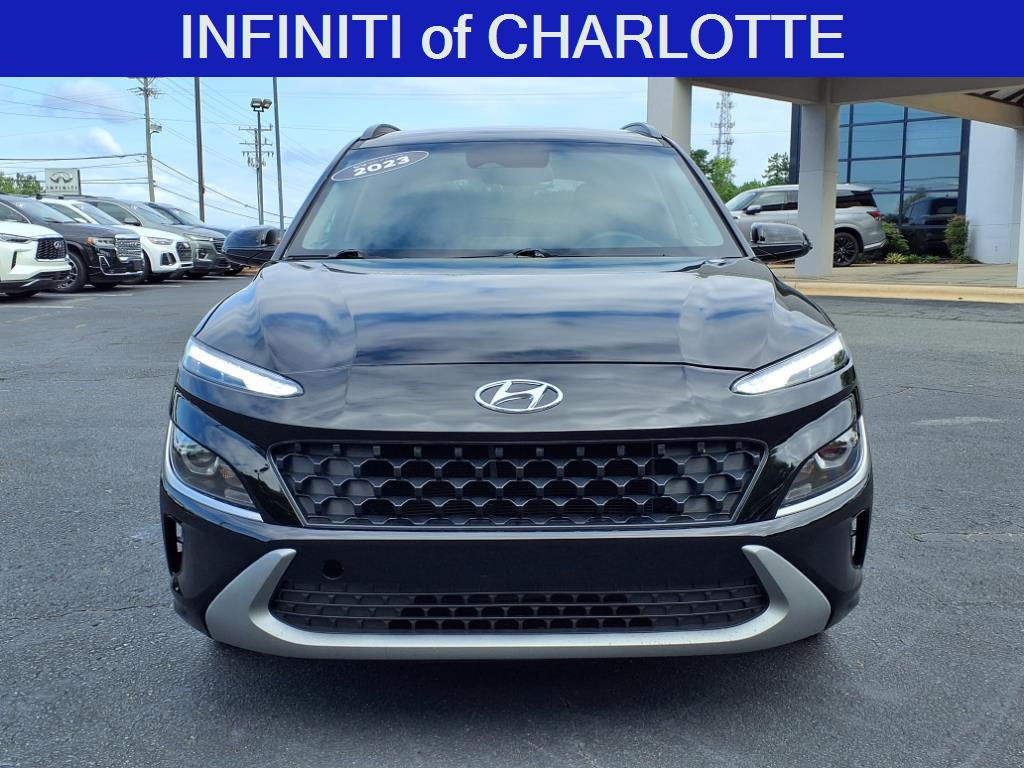 2023 Hyundai Kona SEL photo 2