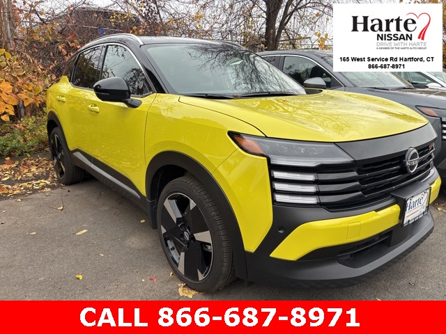 2025 Nissan Kicks SR photo 3