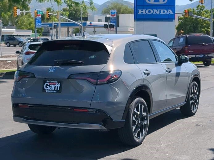2026 Honda HR-V EX-L photo 2