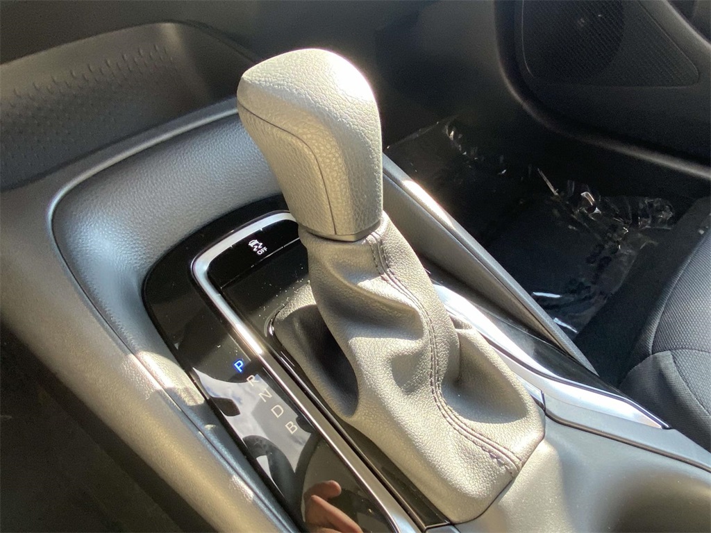 2026 Toyota Corolla LE photo 28