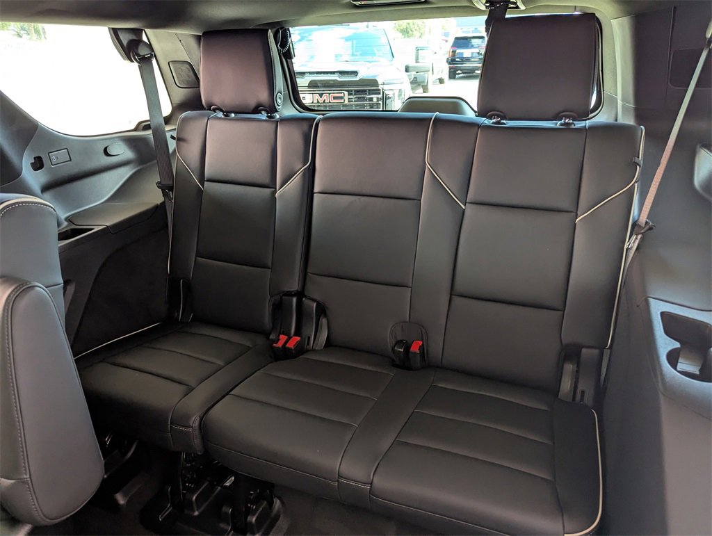 2025 Cadillac Escalade Premium Luxury photo 31