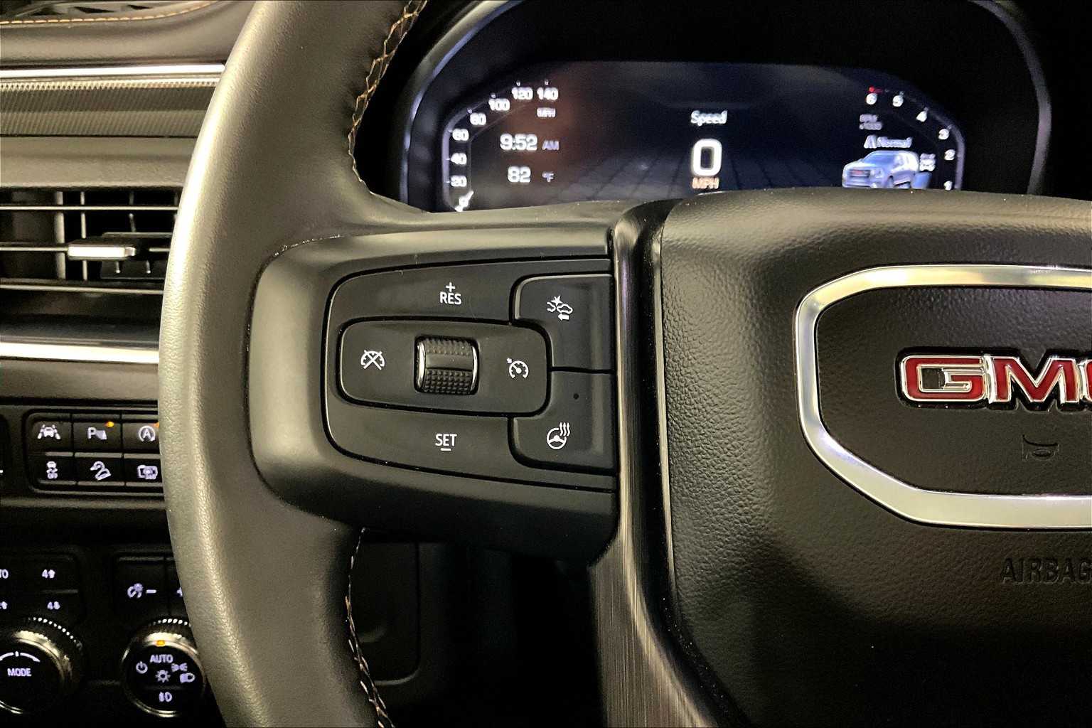 2024 Gmc Yukon XL AT4 photo 21