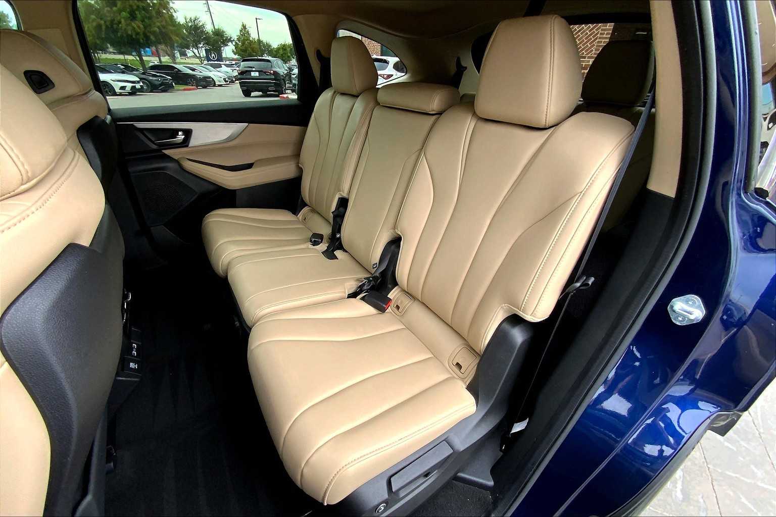 2024 Acura MDX SH-AWD photo 18
