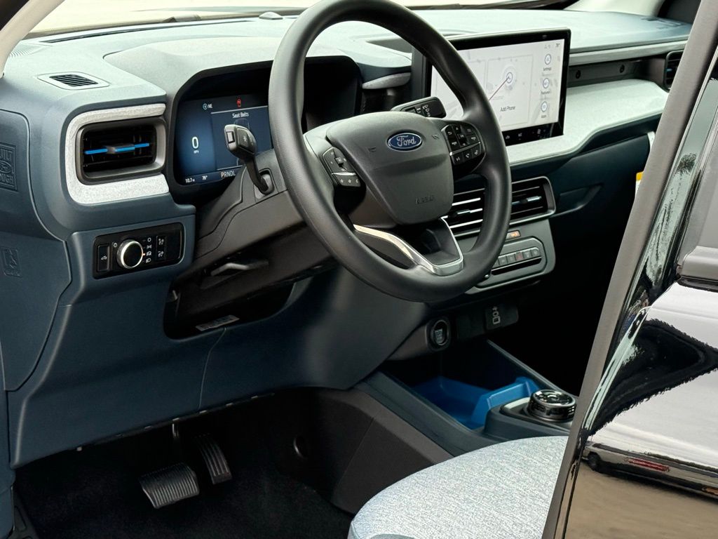 2025 Ford Maverick XLT photo 5