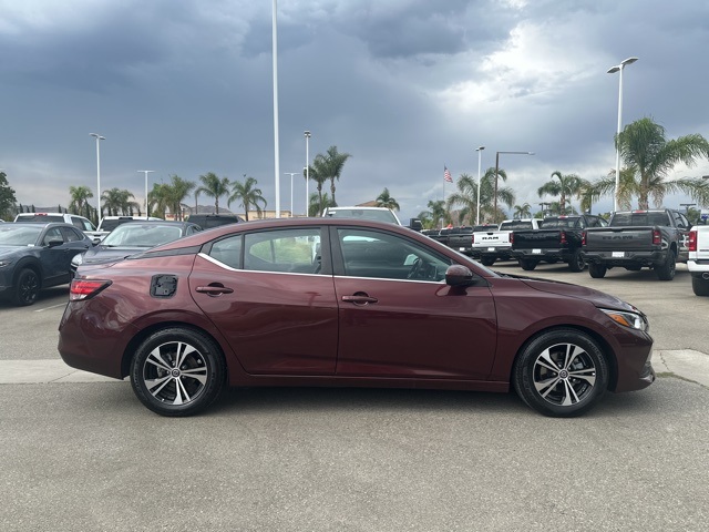 2022 Nissan Sentra SV photo 8