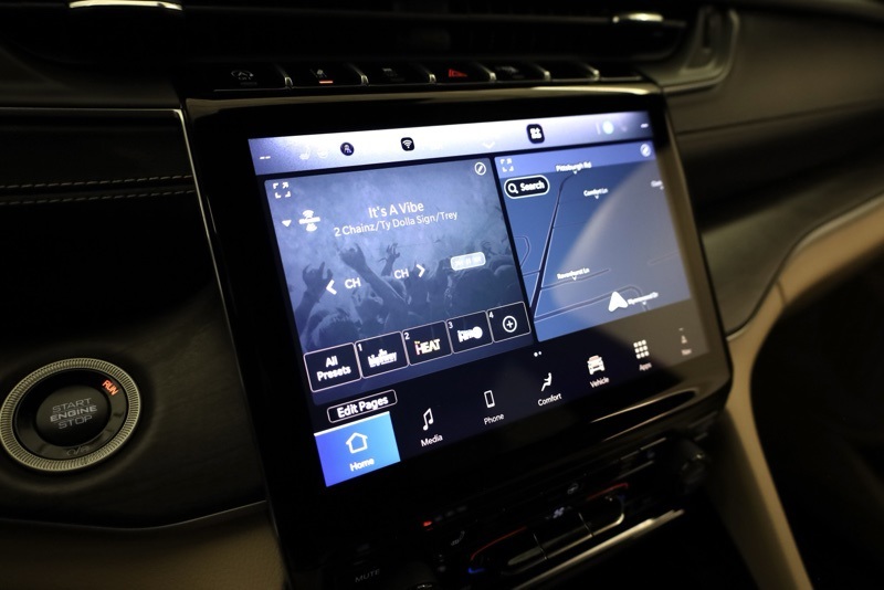 2024 Jeep Grand Cherokee Limited photo 17