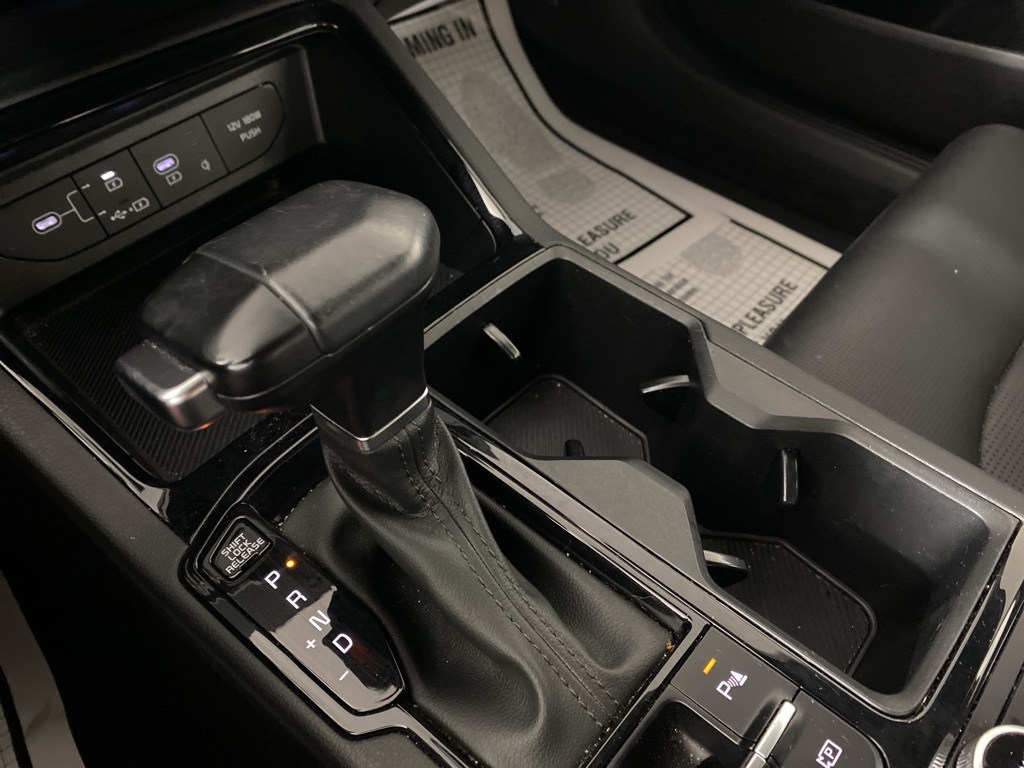 2025 Kia K5 GT-Line photo 21