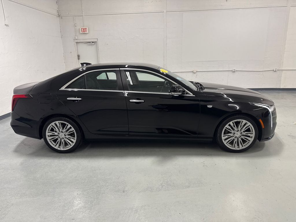 2024 Cadillac CT4 Premium Luxury photo 9