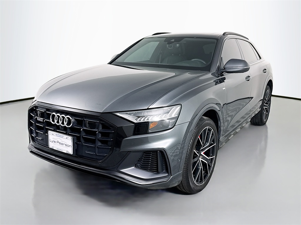 2021 Audi Q8 Premium Plus's photo