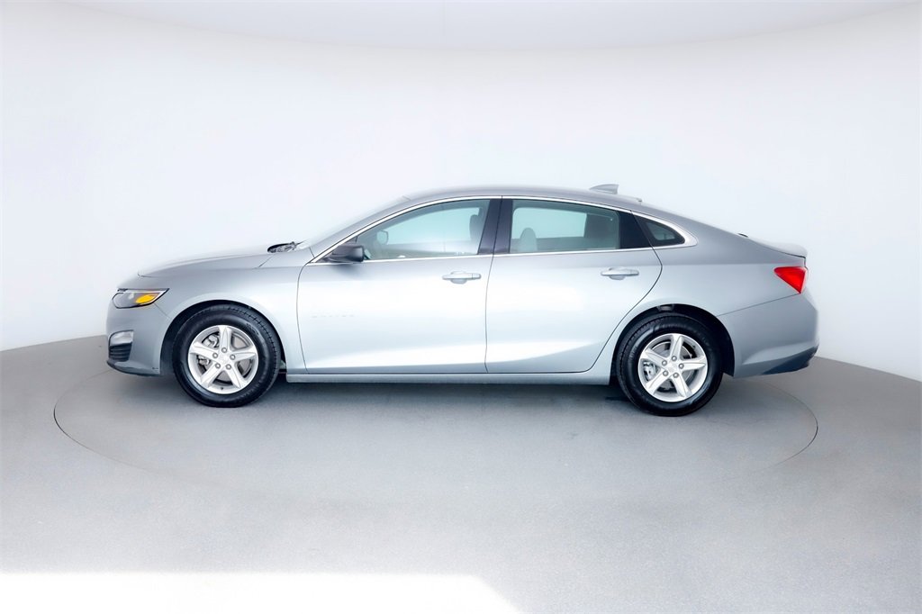 Used 2023 Chevrolet Malibu 1LT with VIN 1G1ZD5ST6PF208805 for sale in San Marcos, TX