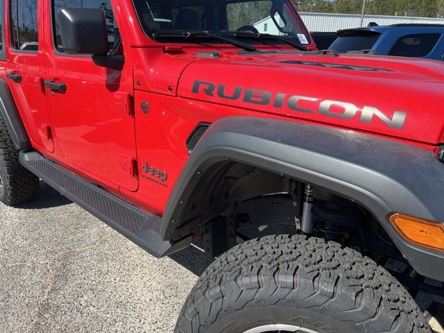 2024 Jeep Wrangler Rubicon photo 3