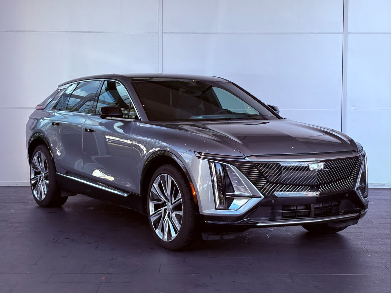 Certified 2024 Cadillac LYRIQ Luxury 3 with VIN 1GYKPSRL5RZ139282 for sale in Houston, TX